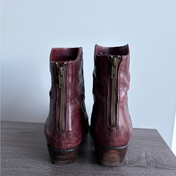 Frye Billy Short Embroidered Western Boots - Picture 5 of 7